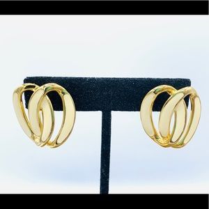 True vintage earrings signed TAT gold cream enamel